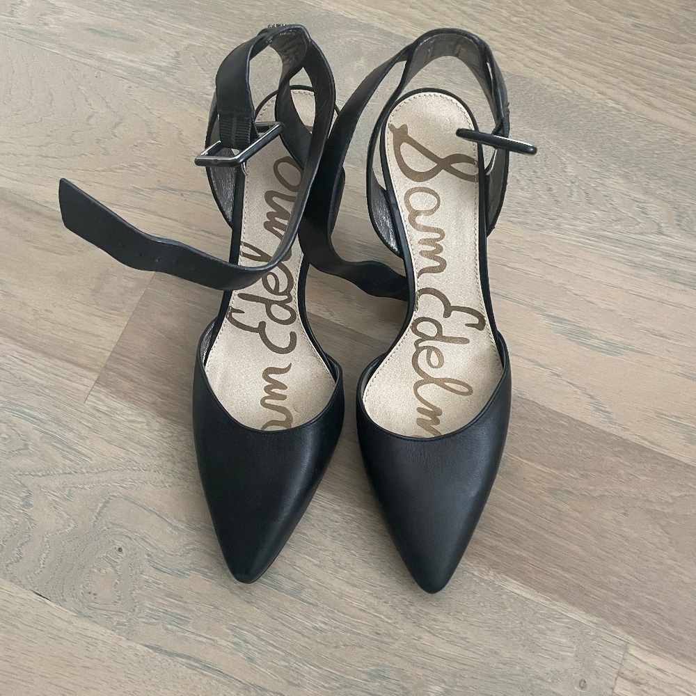 Sam Edelman Okala Black Pointed Toe Heel with Thick Ankle Strap - 7.5